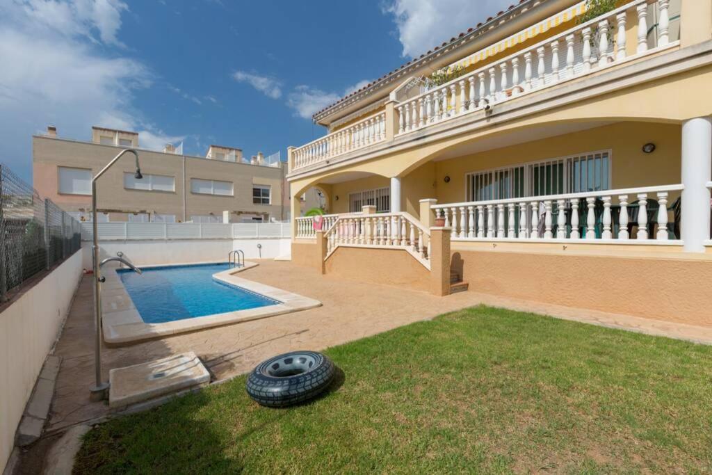 La Rapita - Apartamento De Dos Dormitorios Con Piscina Comunitaria Альканар Екстер'єр фото