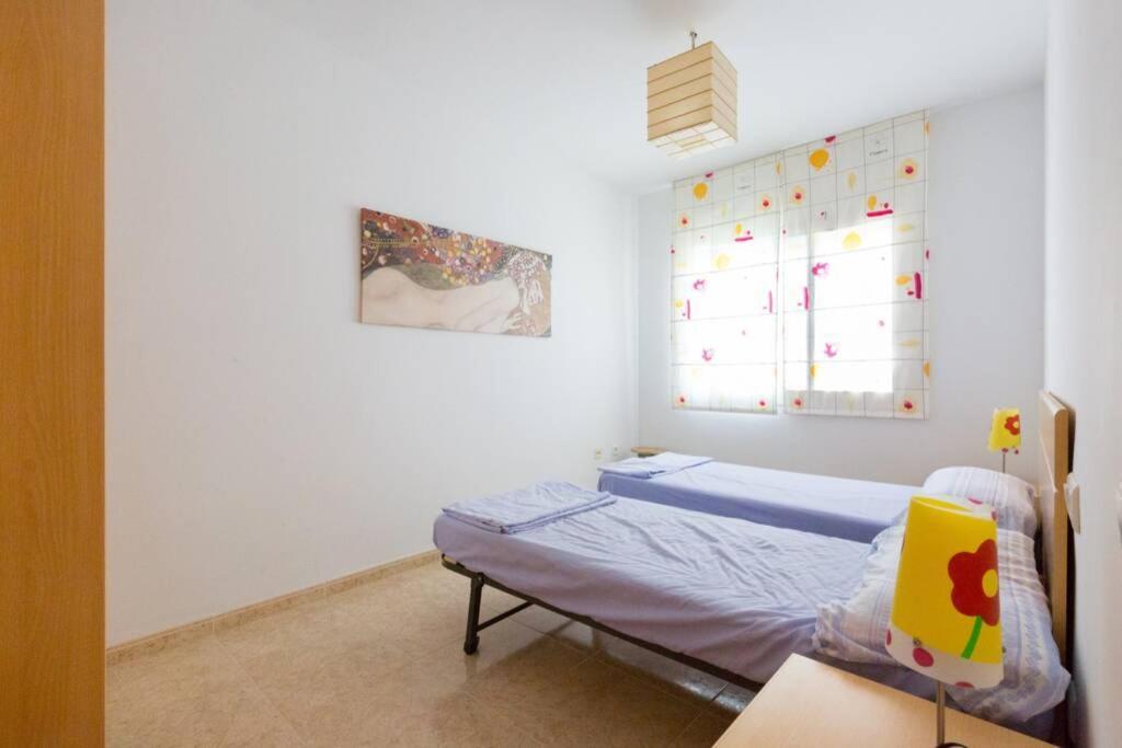 La Rapita - Apartamento De Dos Dormitorios Con Piscina Comunitaria Альканар Екстер'єр фото