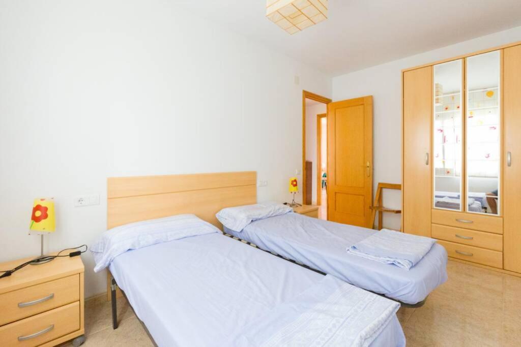 La Rapita - Apartamento De Dos Dormitorios Con Piscina Comunitaria Альканар Екстер'єр фото