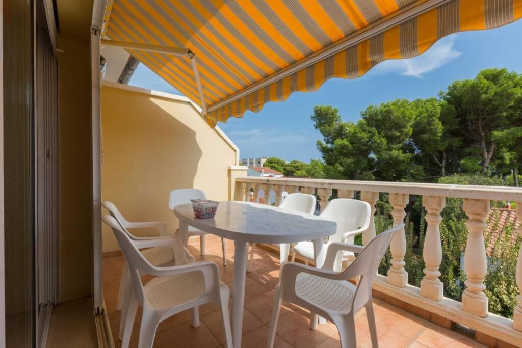 La Rapita - Apartamento De Dos Dormitorios Con Piscina Comunitaria Альканар Екстер'єр фото