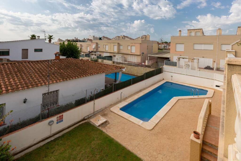 La Rapita - Apartamento De Dos Dormitorios Con Piscina Comunitaria Альканар Екстер'єр фото